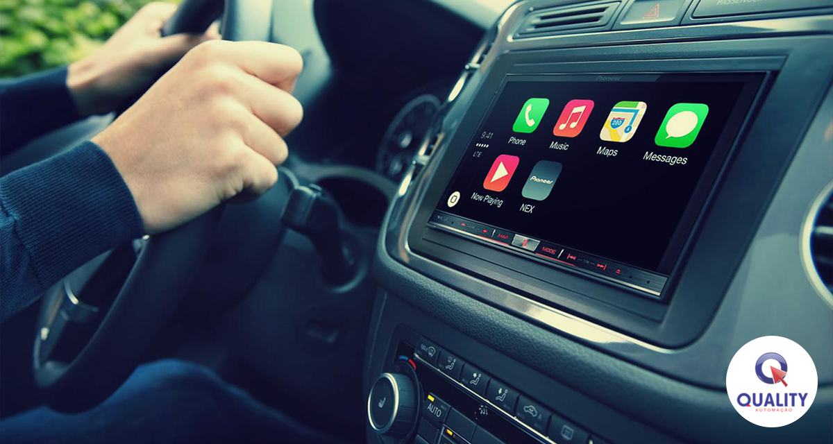 Ford irá incluir Apple CarPlay e Auto Android em todos seus carros